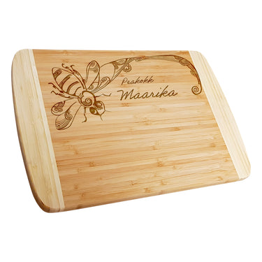 Graveeringuga bambusest kinkelaud, mesilase motiiv 