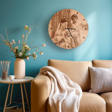 Puidust seinakellad - enda foto, ümmargune 30 cm 